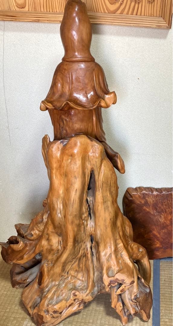 木彫　滴水観音菩薩立像