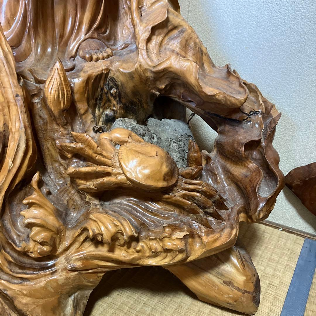 木彫　滴水観音菩薩立像