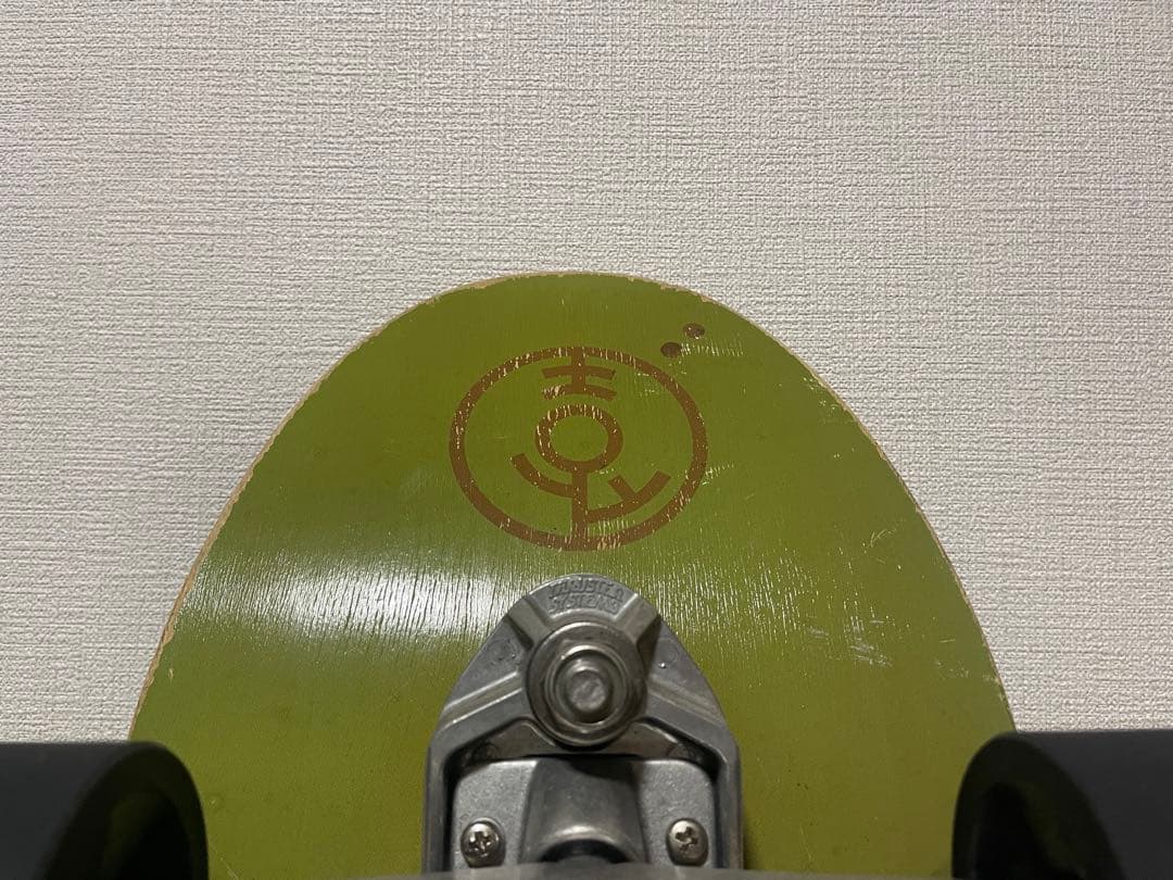 グラビティ　GRAVITY スケートボード