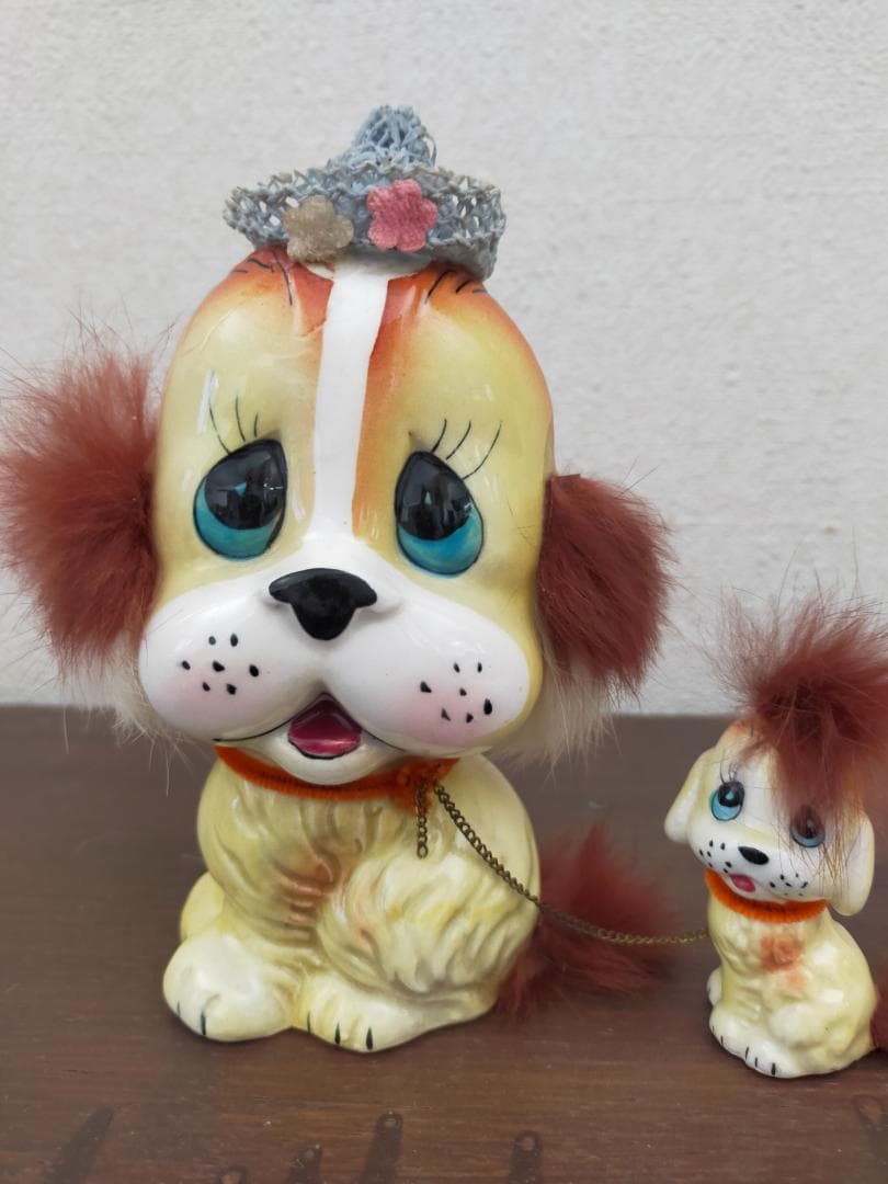 レトロ　陶器貯金箱　４個