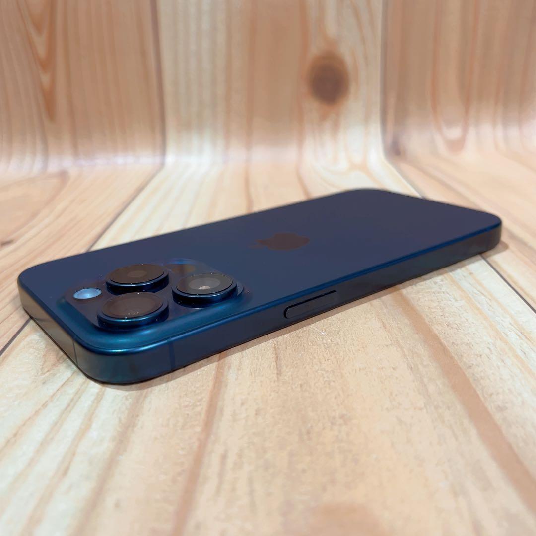 SIMフリー 本体 iPhone 15 Pro 128 GB ブル 564