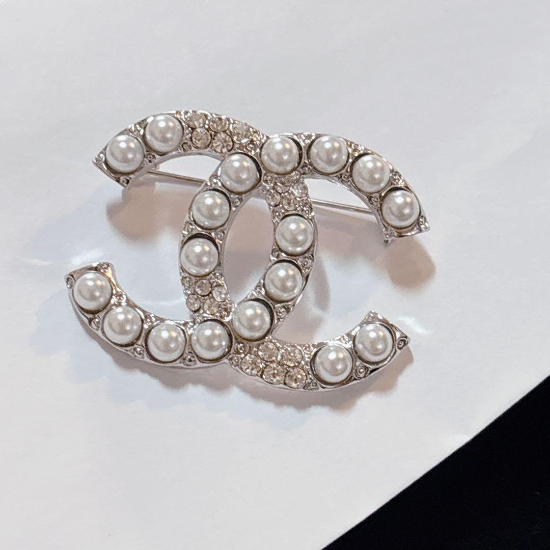 ナナ 様✩.*˚ ブローチ ピアス シルバー