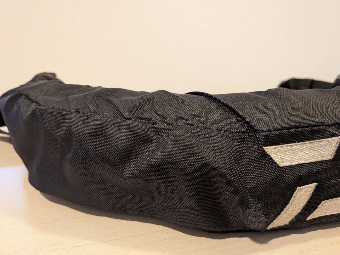 Daiwa ダイワ ライフジャケット 腰巻きタイプ 黒/グレー 自動膨張式