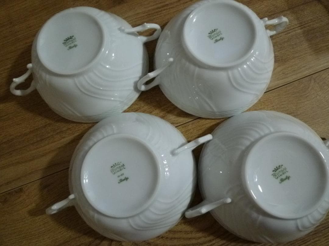 未使用 ジノリ ベッキオホワイト スープカップ＆ソーサー、4客