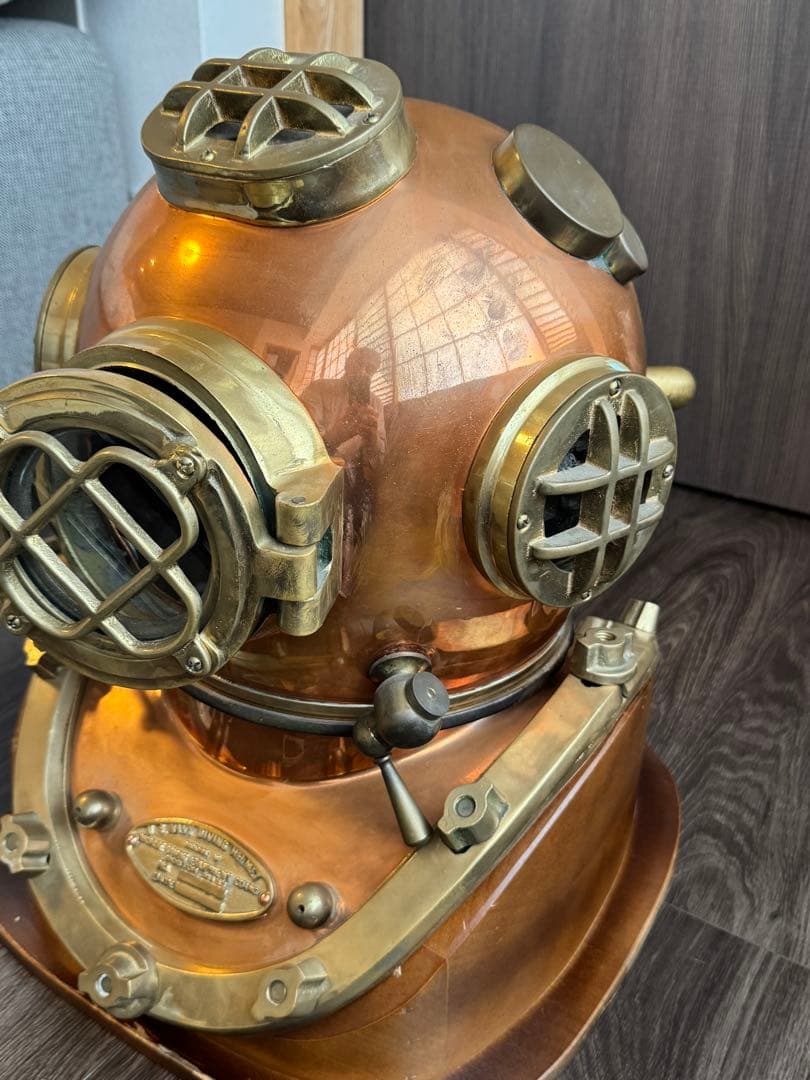 アメリカ海軍省潜水ヘルメット 銅と真鍮製　レトロ　台共 幅38x奧42x高47c