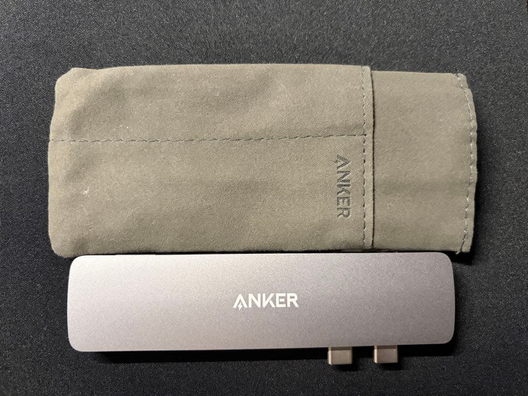 【極美品】　MacBook Air M1 8GB/256GB＋Ankerハブ