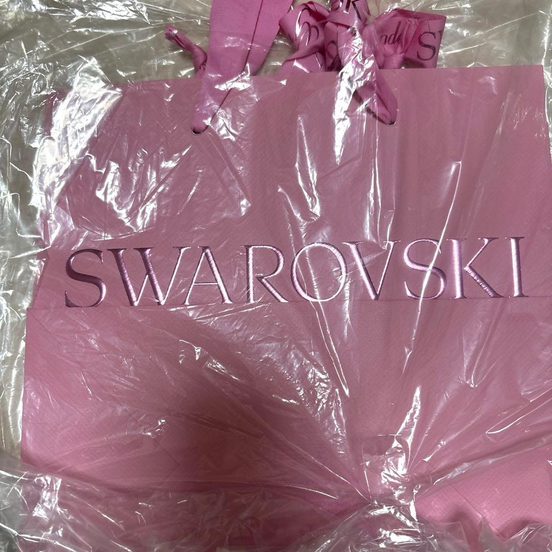SWAROVSKI Ariana Grande 銀座店限定ショッパーチャーム付き