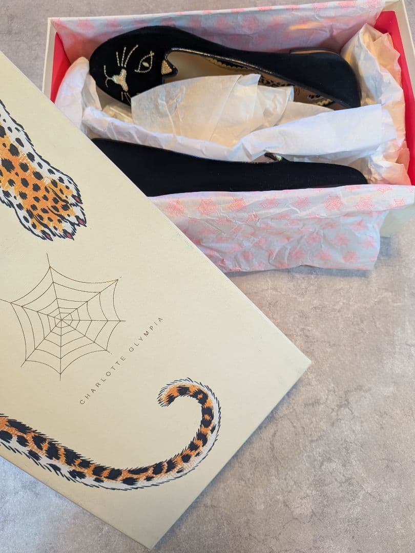 シャルロットオリンピア　ベロア　猫モチーフ　刺繍　フラットシューズ　38