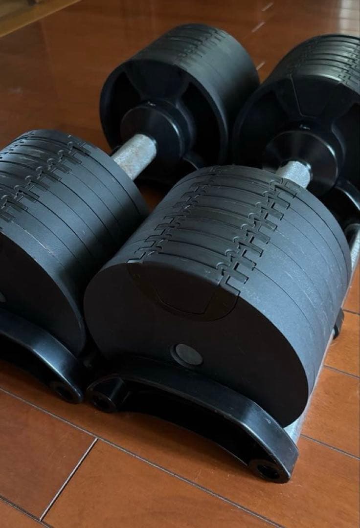 ① NÜO FLEXBELL 32 可変式ダンベル 2個セット
