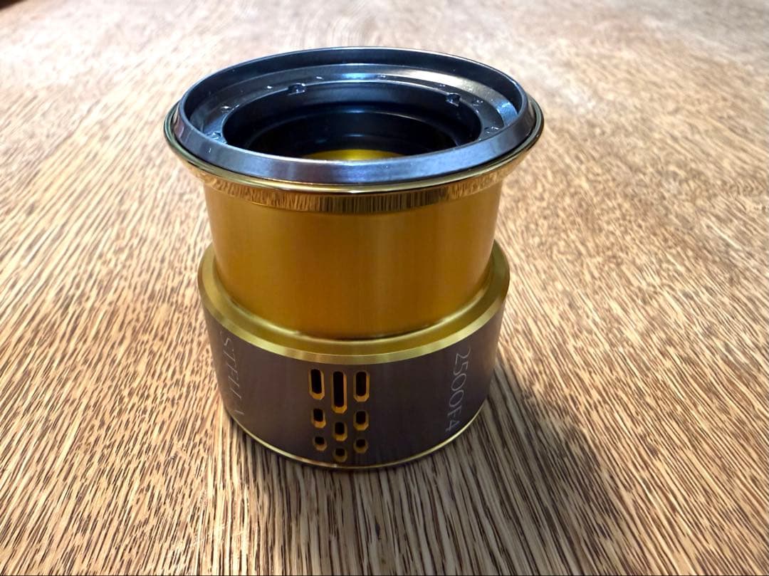 【美品】夢屋18ステラ2500F4スプ－ル