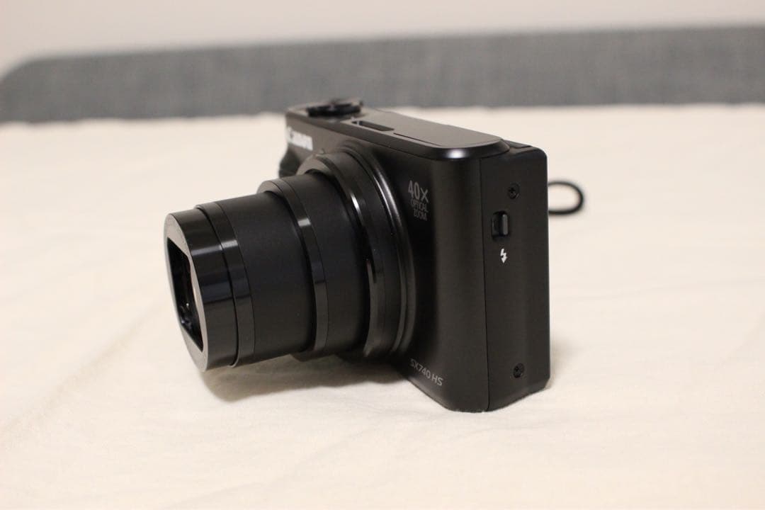 【美品】（最終値下げ）Canon Power Shot SX740 HS