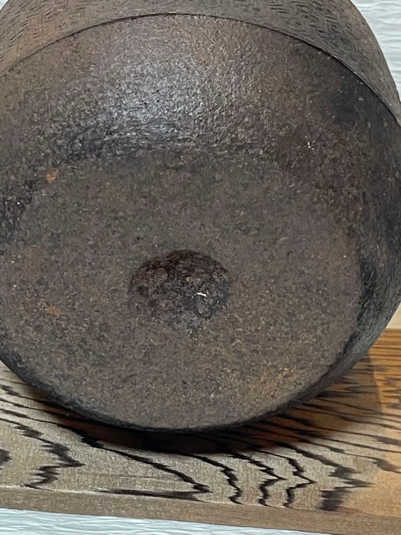 南部鉄器　亀甲文　鉄瓶　鉄釜　アンティーク　置物120