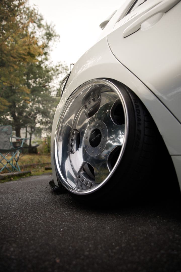 《希少》ユーロライン 18インチ 10j 4本　リバレル タイヤ付き