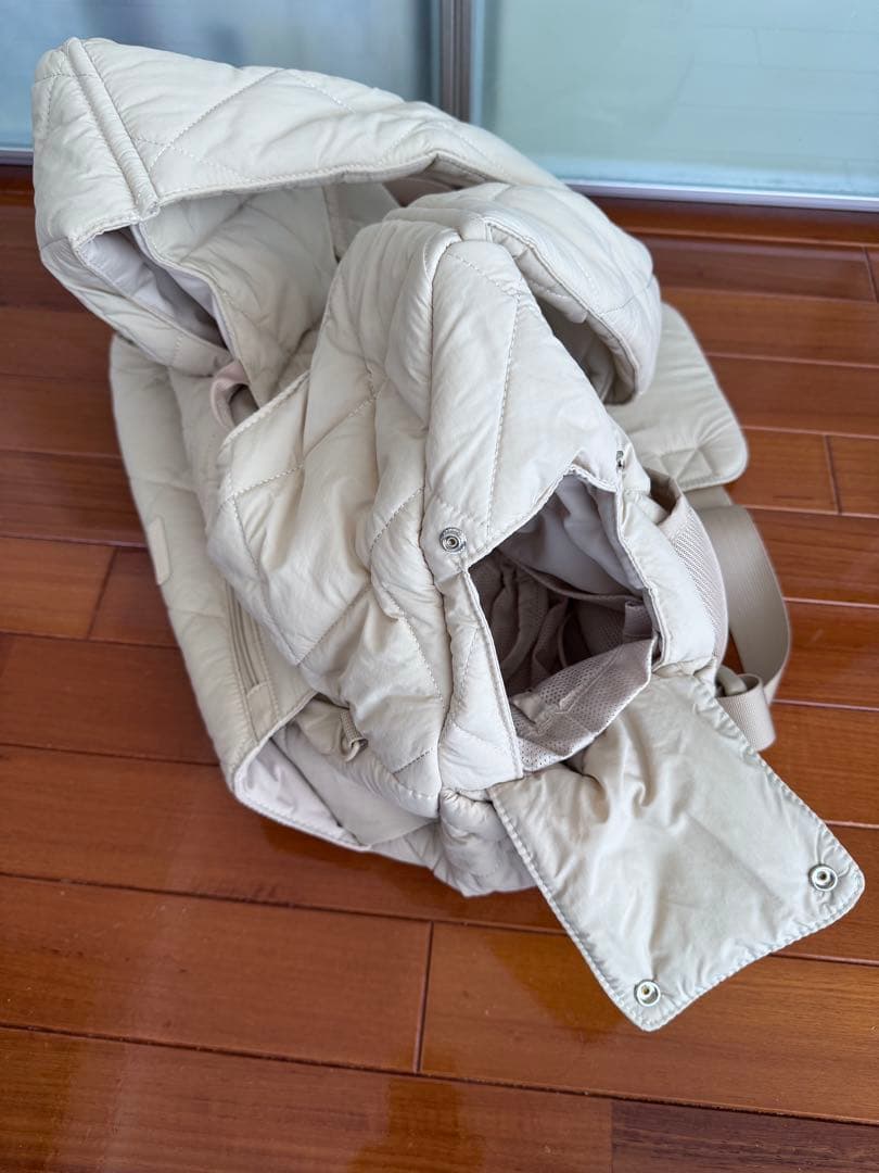 moncheri キルティングメッシュ付きフロントバッグ（犬用）