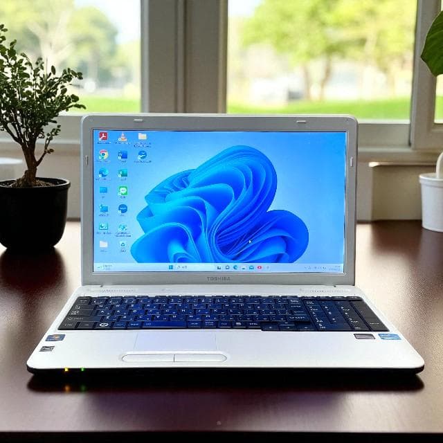 ⭐️人気Dynabook 大容量640 ノートパソコン win11 PC オフィス