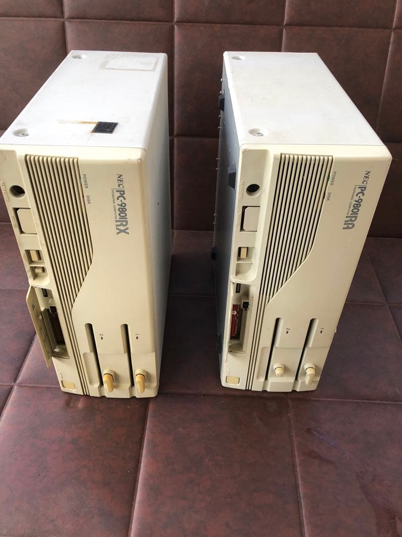 NEC PC-9801RA2 &NEC PC-9801RX2通電のみ(J49)