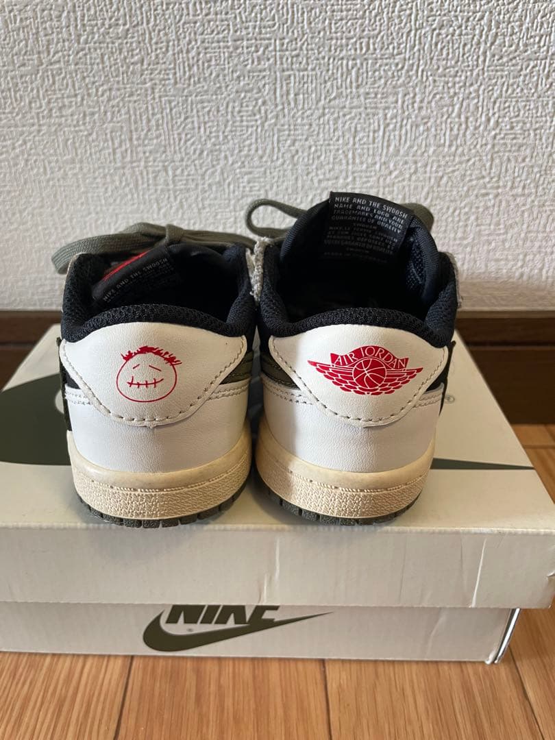 r@r@r JORDAN 1 Low OG SPナイキ×トラヴィススコット