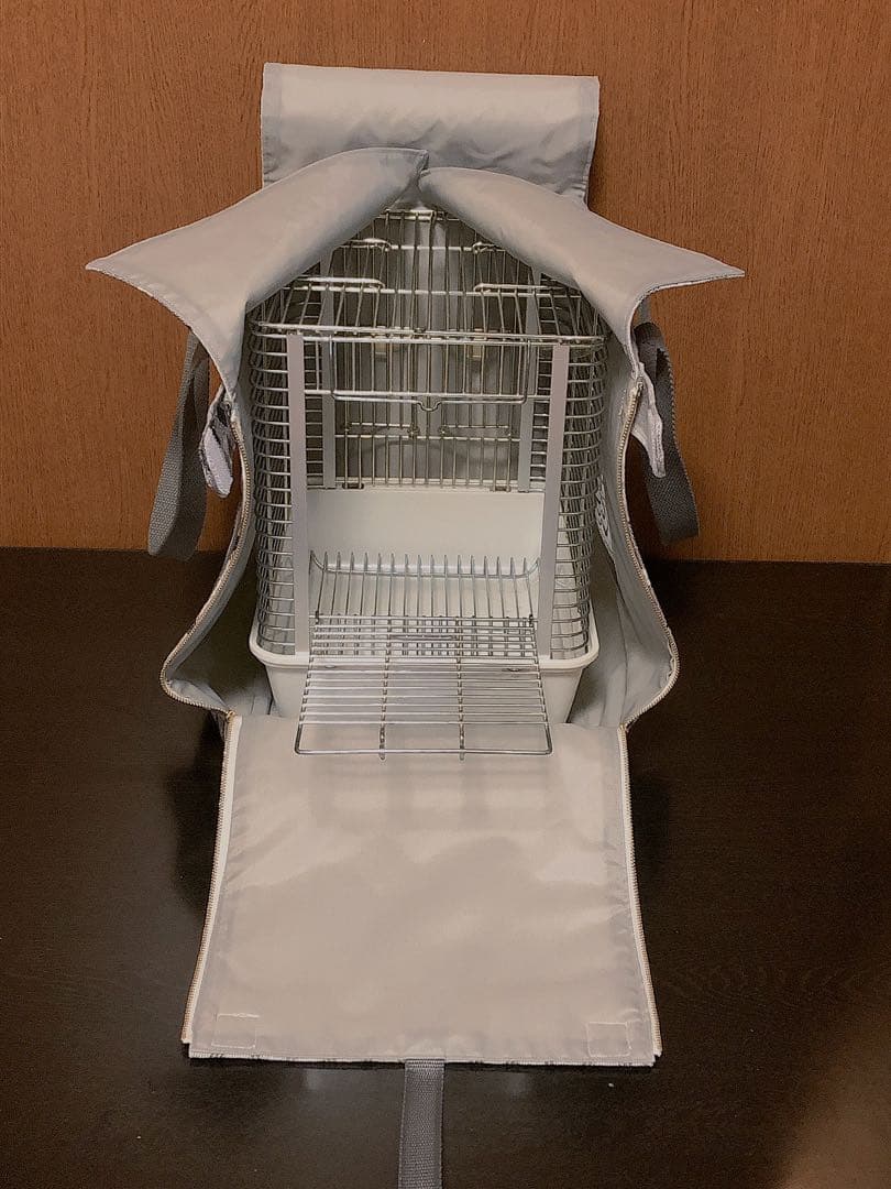 しゅんすけ様② 体調不良時の通院や災害避難用に便利な遮光キャリーバッグ