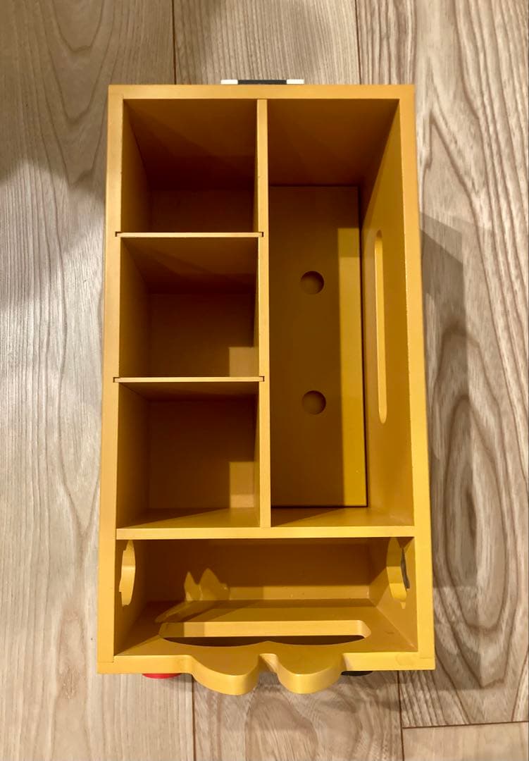 ディズニー　チップとデール　バス型卓上小物収納