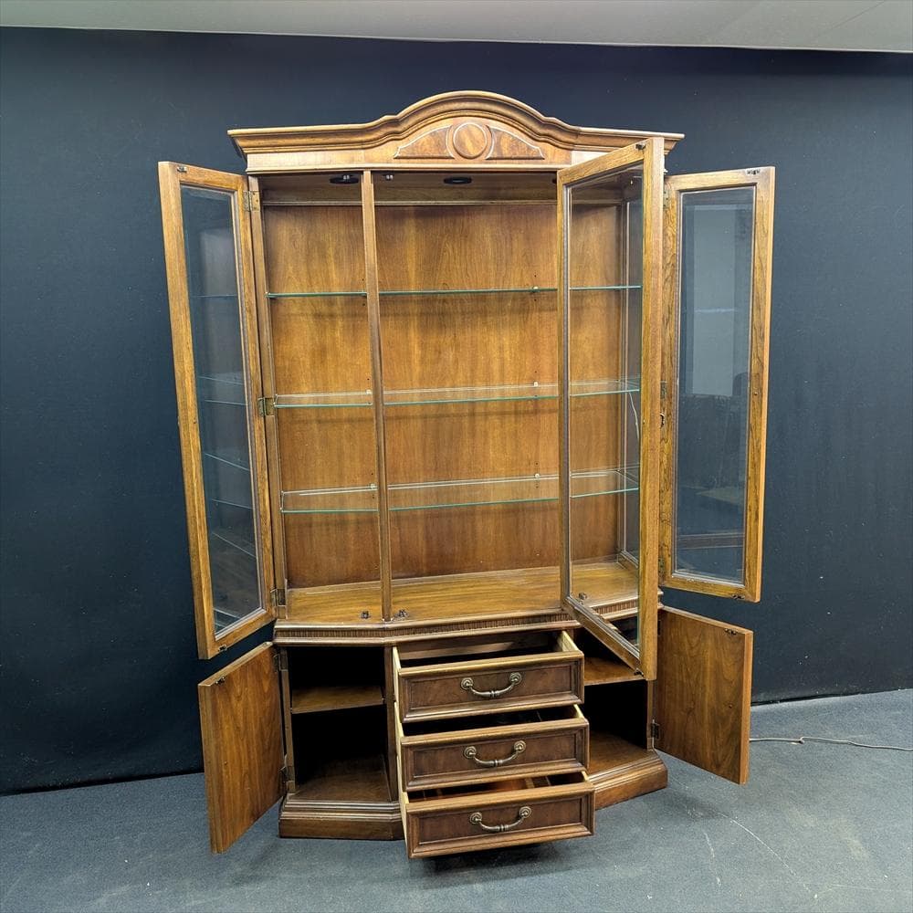 ドレクセルヘリテイジ　飾り棚　キャビネット　リビングボード　キュリオケース