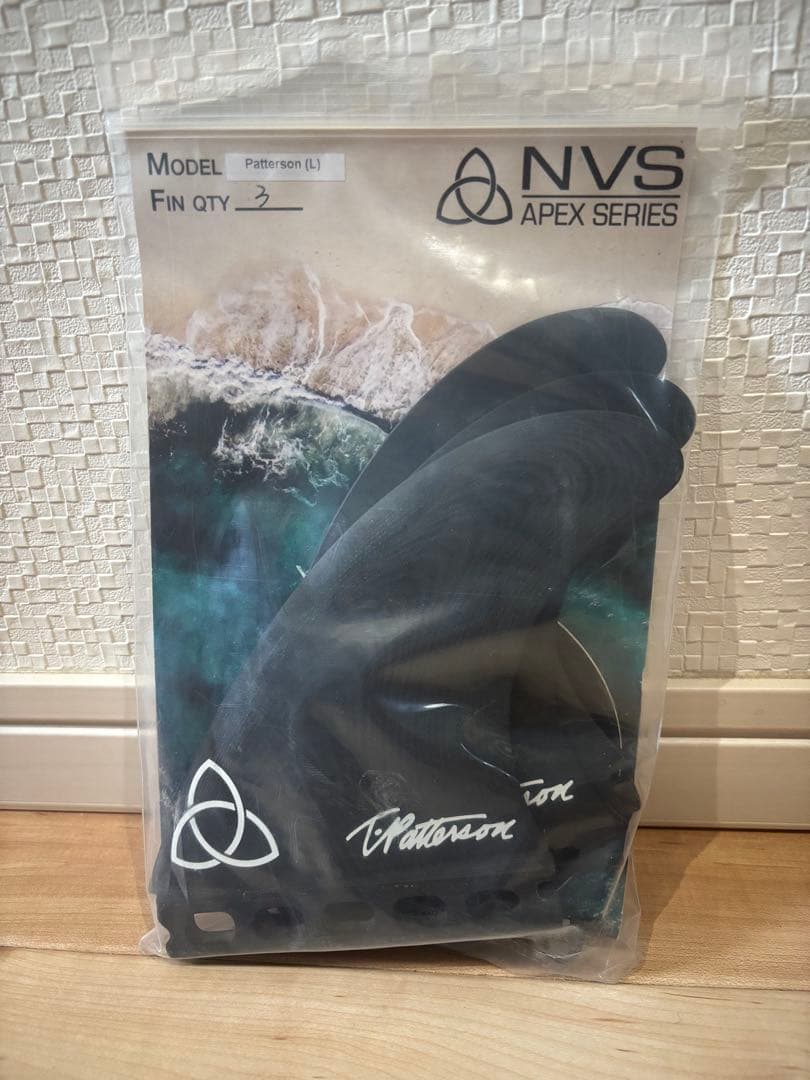 NVS Timmy Paterson Finティミーパターソントライ