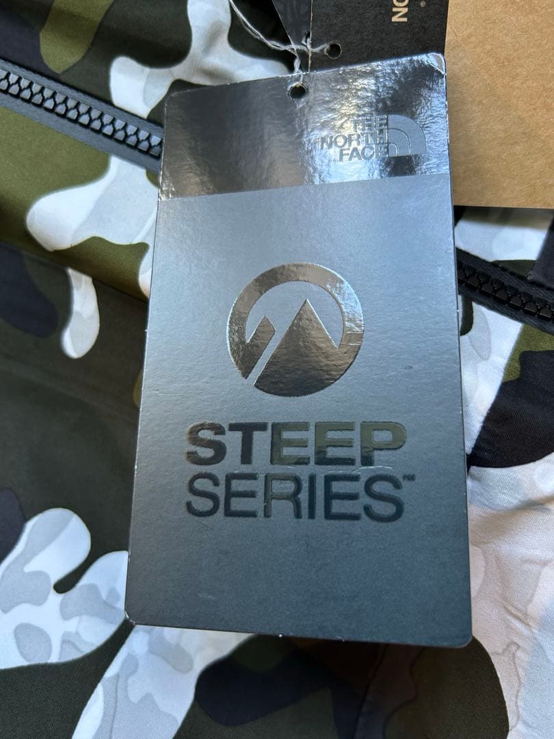 THE NORTH FACE フューチャーライトエーキャドXS大きめ　8万3千円