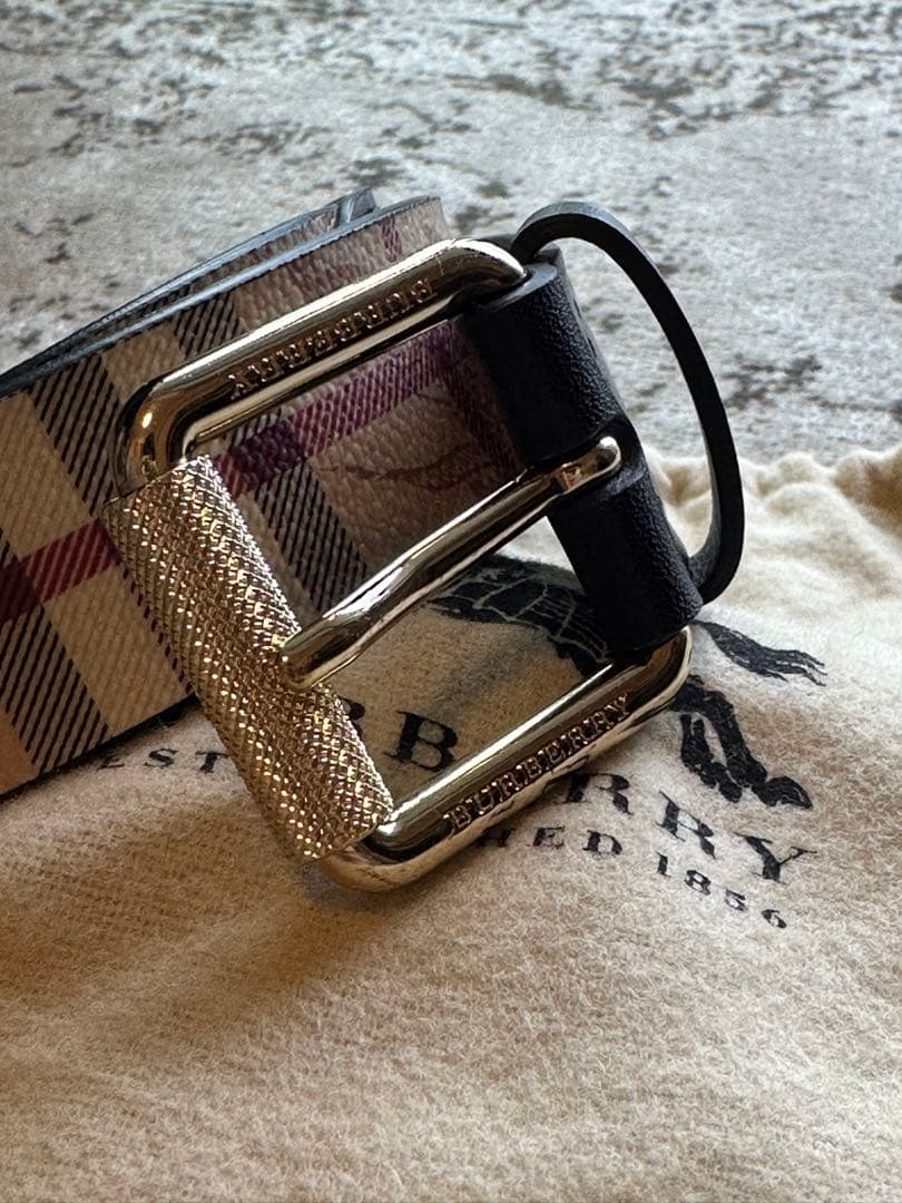 Burberry ベルト レディース32