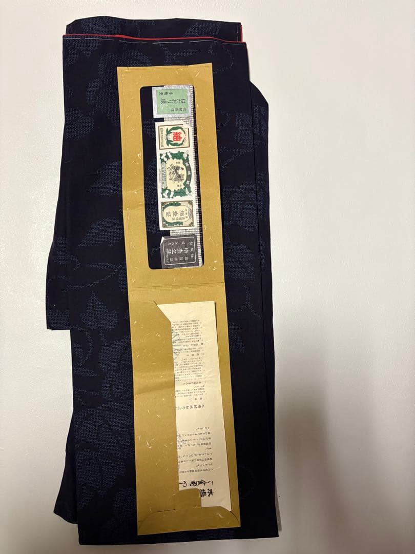 結城紬 はたおり娘 小紋 縦縞葡萄文 証紙未使用 26-18