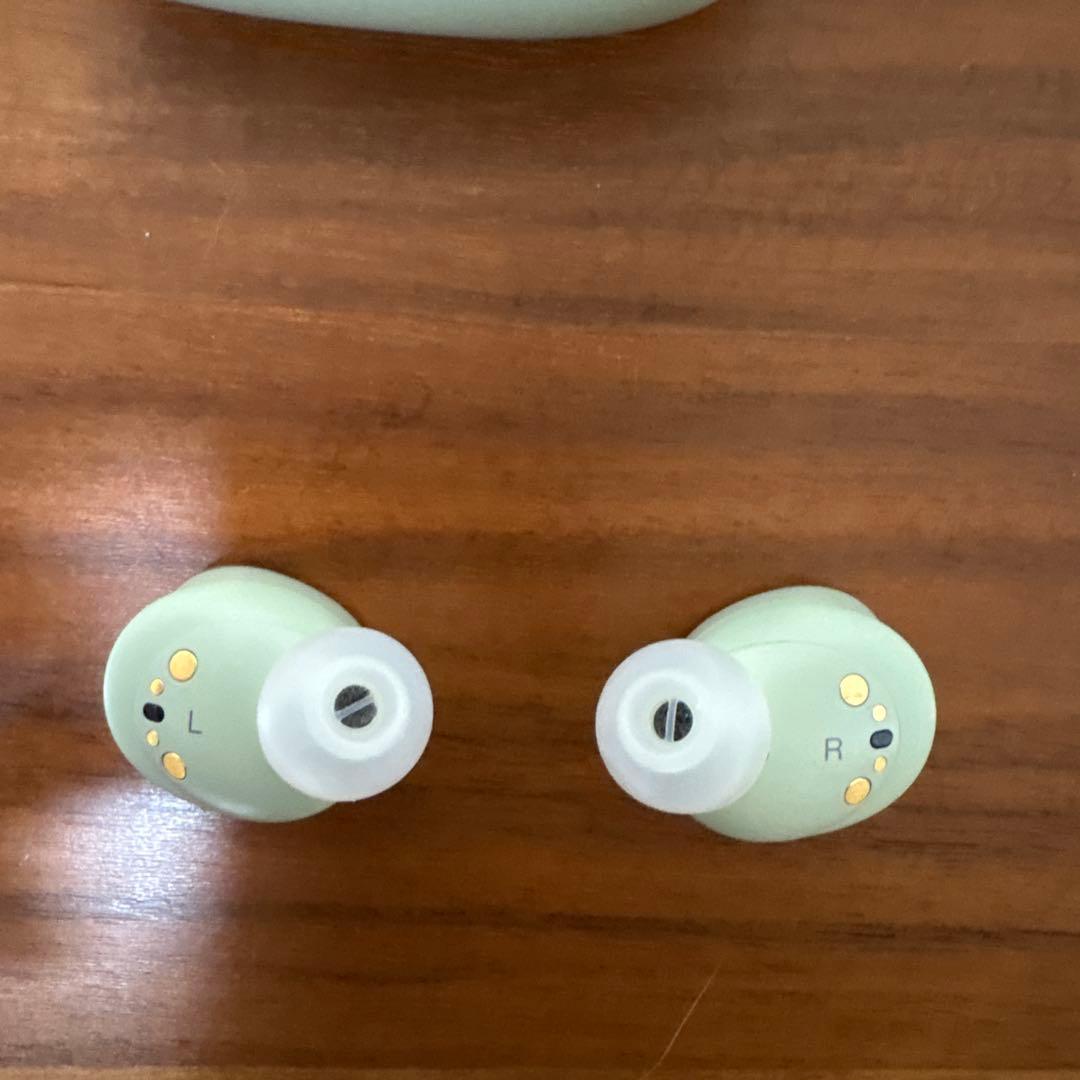 Bowers & Wilkins ワイヤレスイヤホン pi8ジェイドグリーン