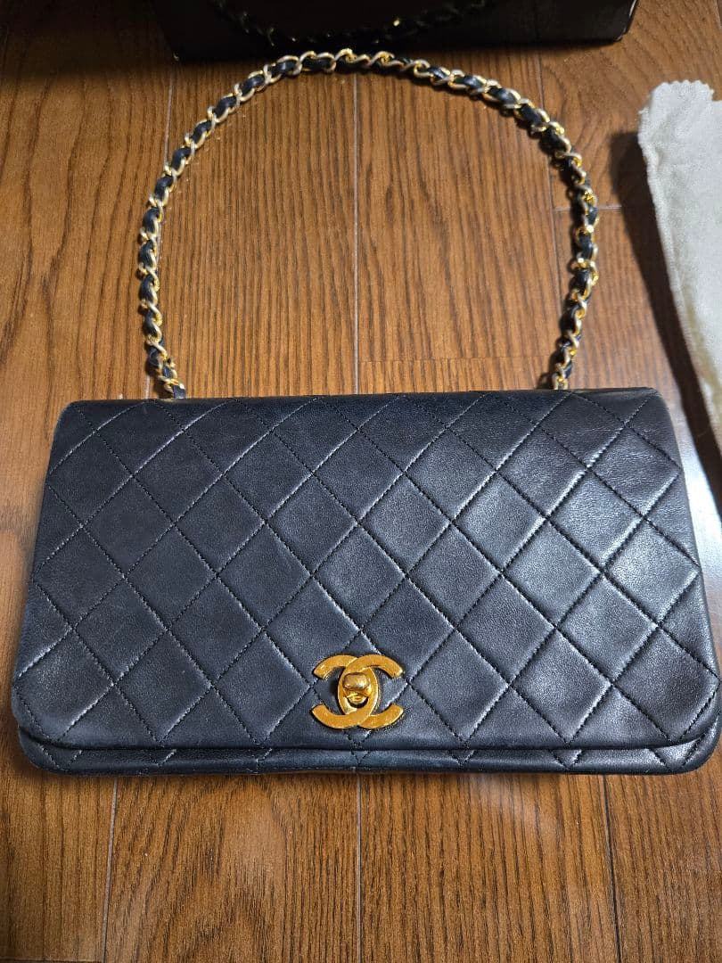 CHANEL ミニマトラッセ フルフラップ 19 ブラック
