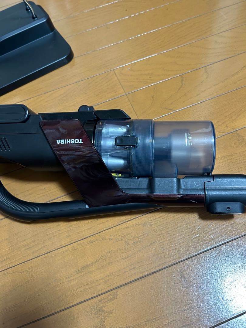 TOSHIBAの充電式掃除機