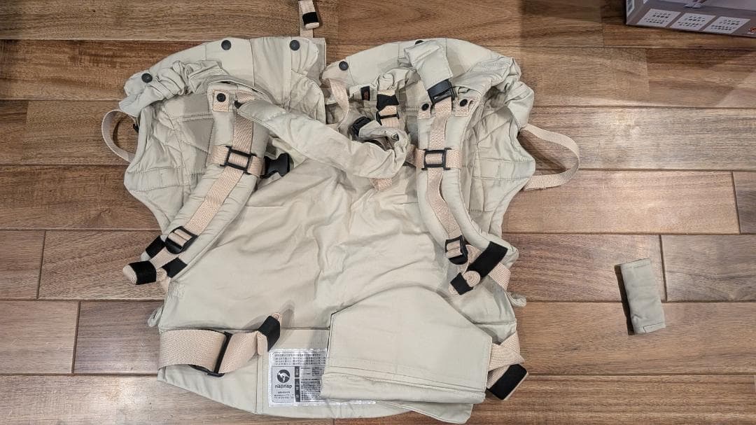 【美品】napnap ふたご抱っこひも 収納バッグ付き（ベージュ）