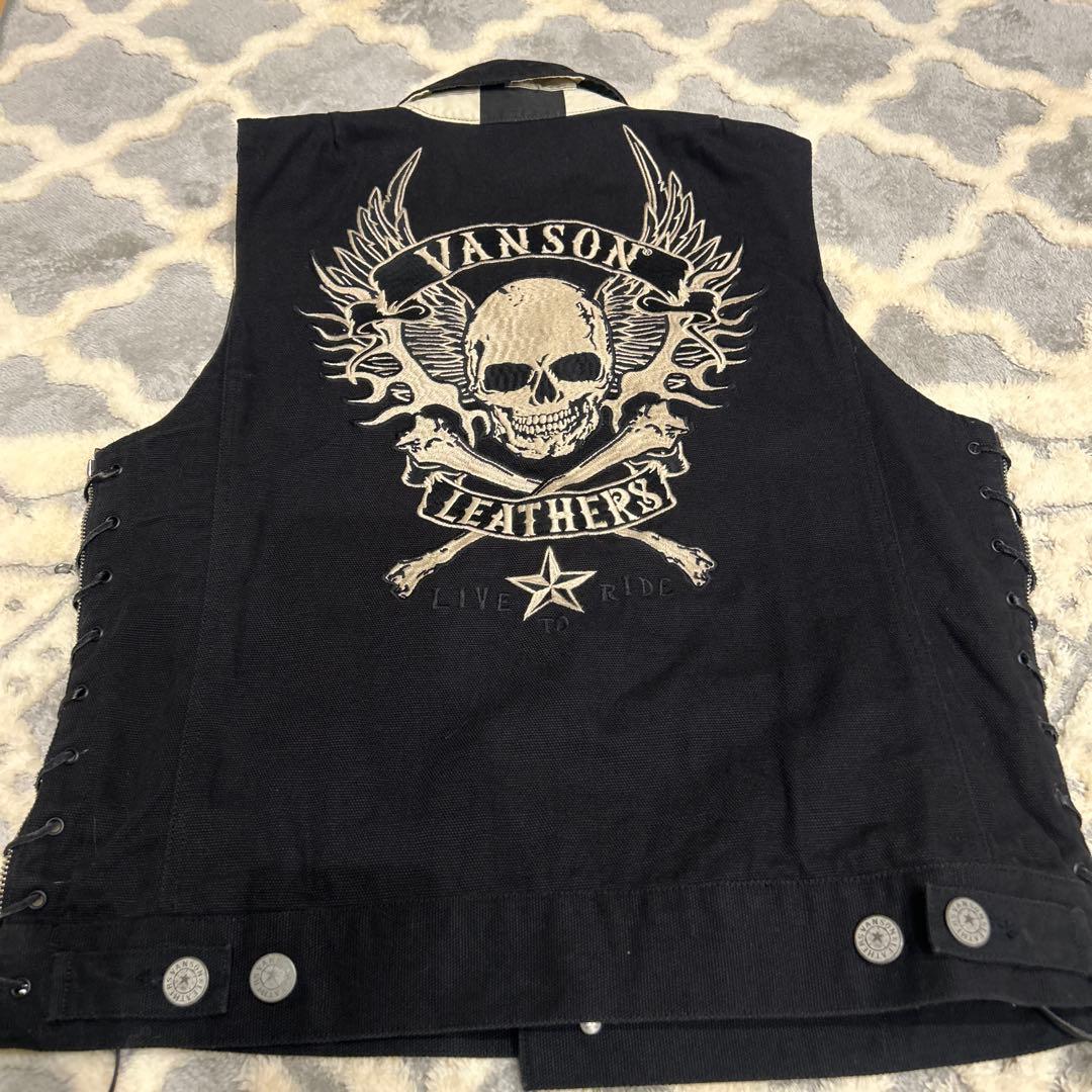 vanson ブラック ベスト M