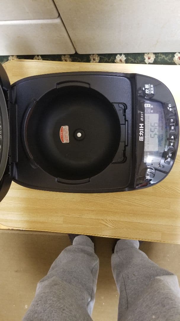 2023年製 タイガー圧力IH炊飯器 遠赤3層土鍋コート釜仕様 旨み粒立ち炊き