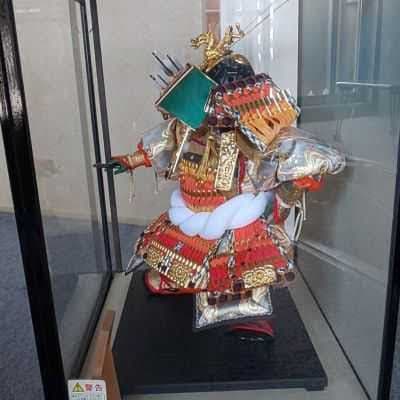 五月人形大将飾り　公達  加越作
ガラスケース入り