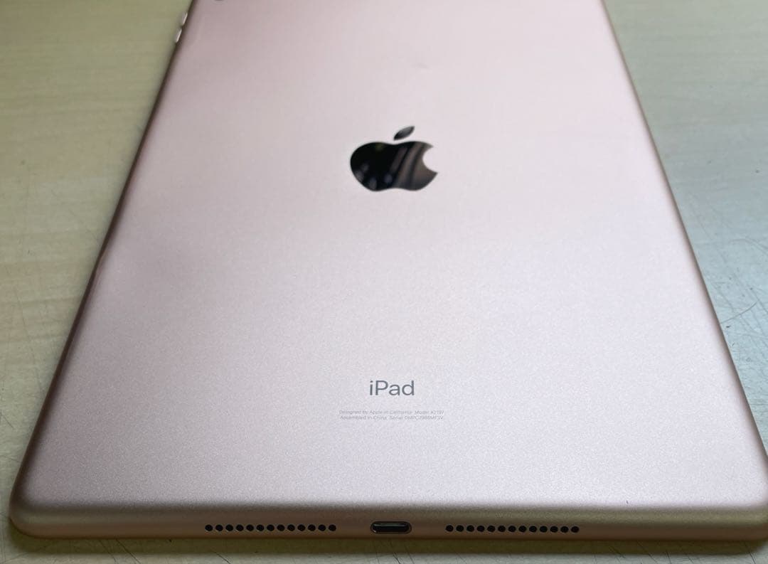 iPad 第7世代　A2197 Wi-Fi　ゴールド　128GB 美品　#1