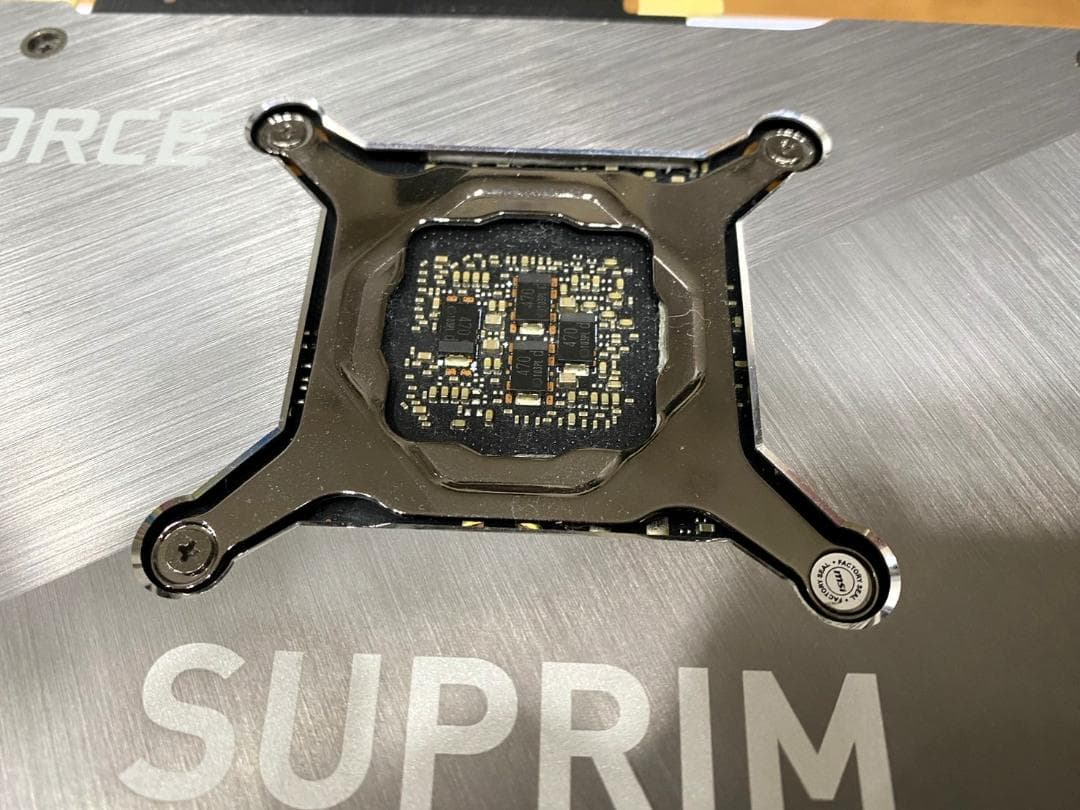 エムエスアイ RTX 3070 Ti SUPRIM X 8GB グラボ