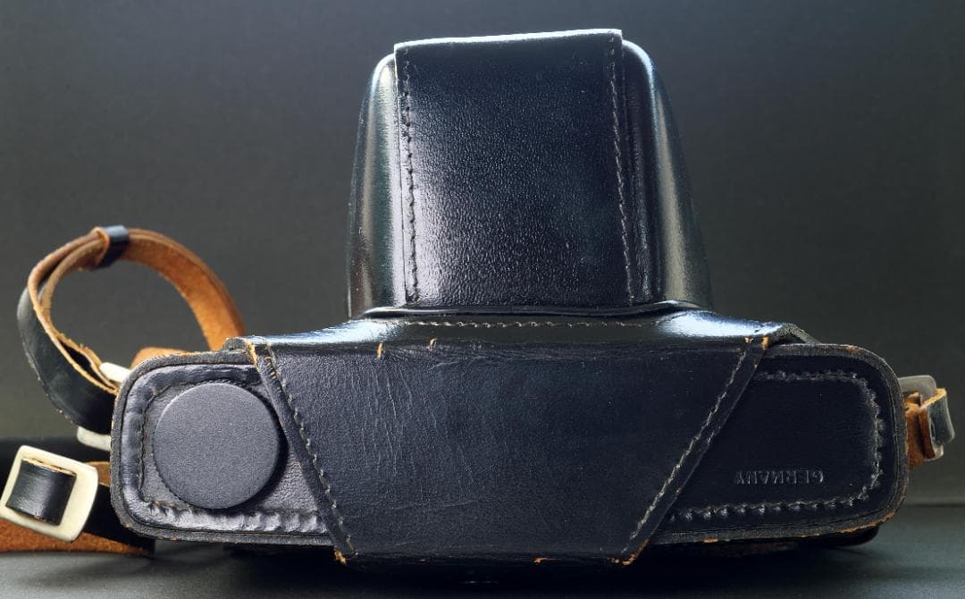 ライカ M５ 革 速射ケース　黒