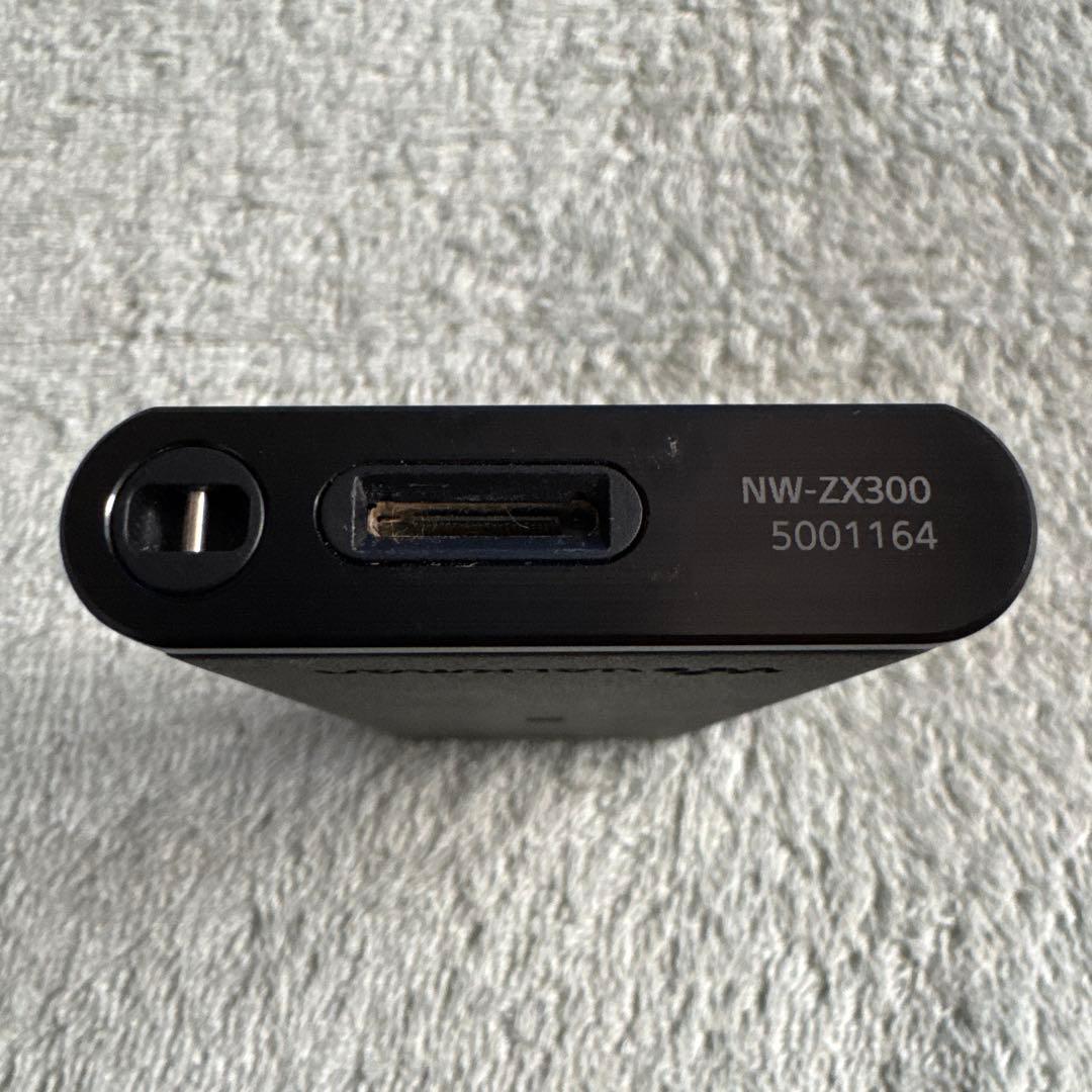 SONY NW-ZX300 64GB デジタルオーディオプレーヤー 外箱有り