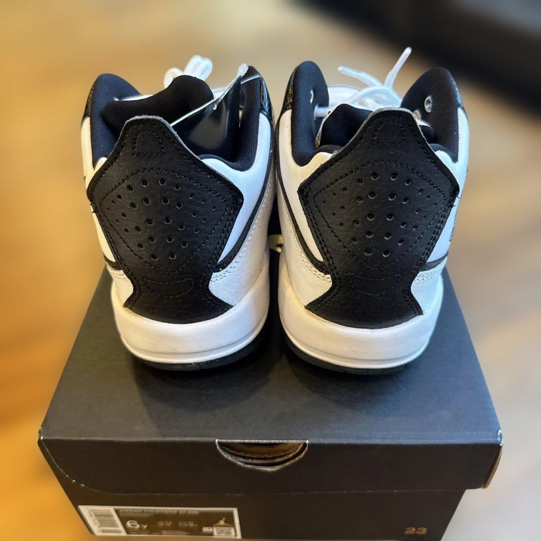 スニーカー JORDAN COURTSIDE 23 White/Black 24cm