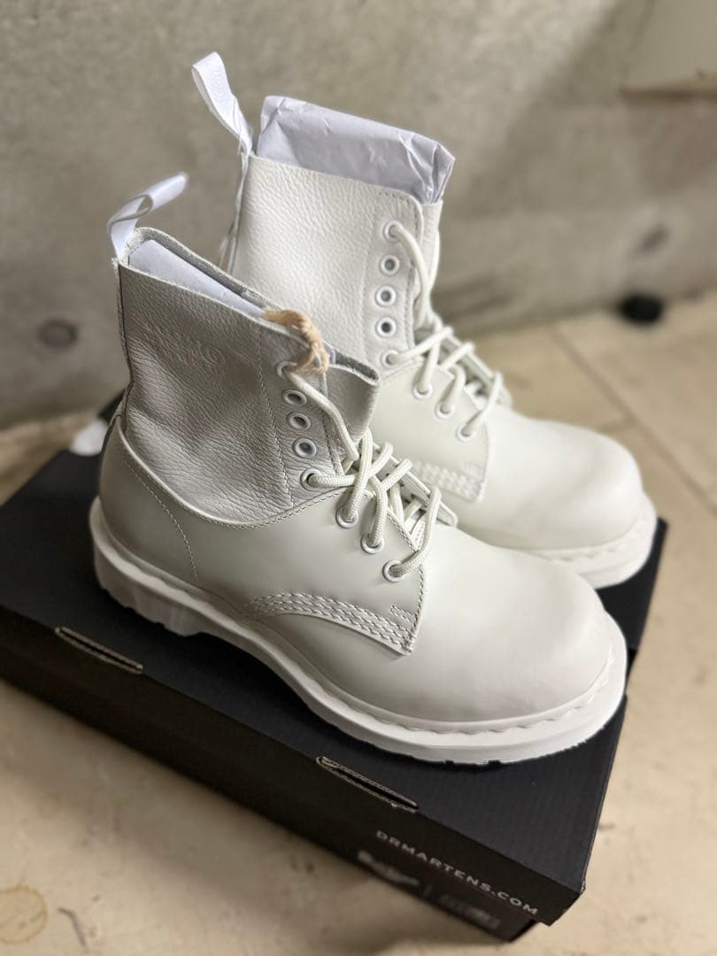 MM6 x Dr.Martens TWIST 8 ホール ブーツ EU38