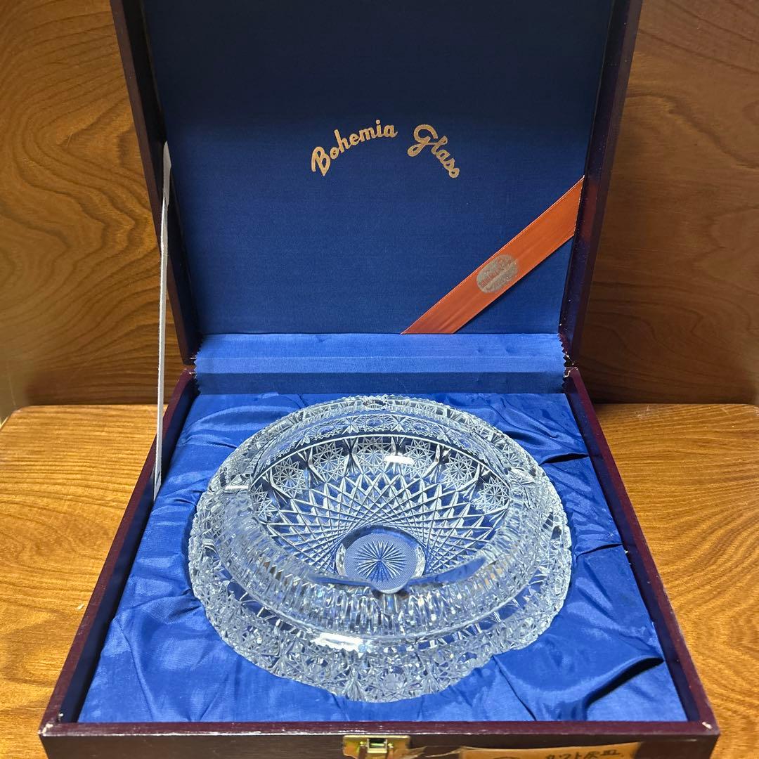 ボヘミアグラス 灰皿