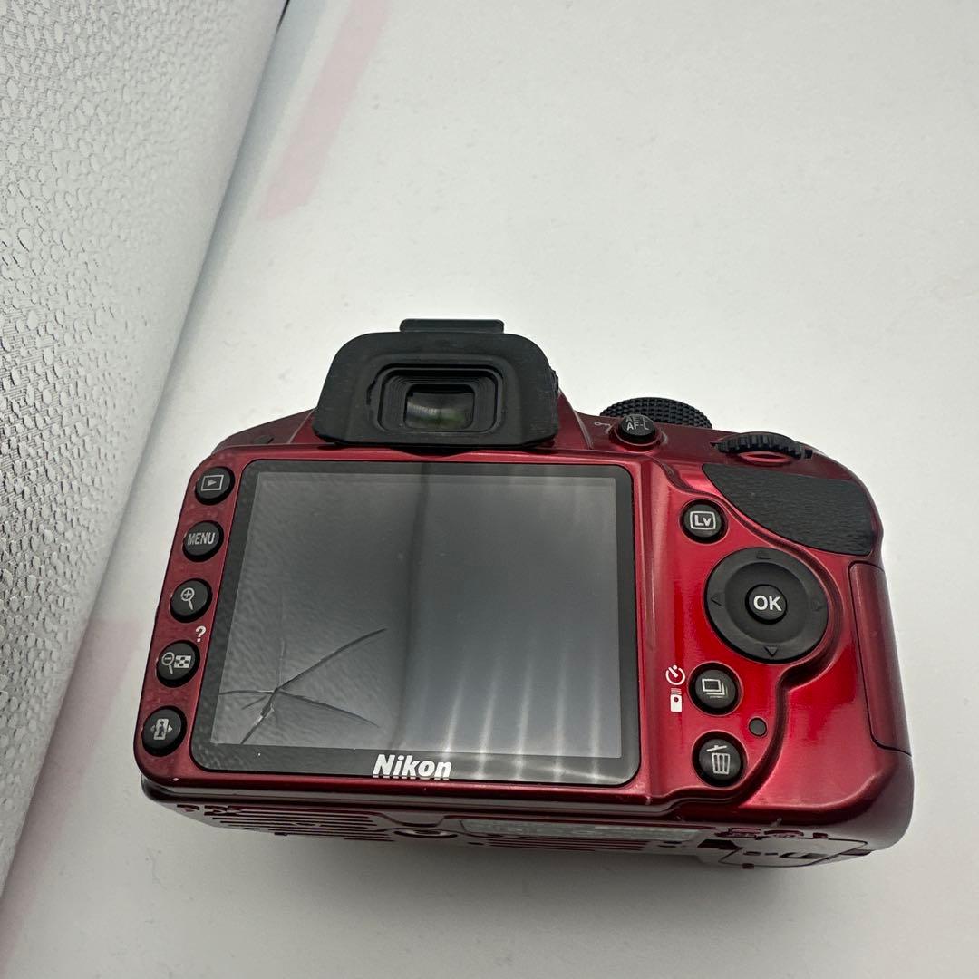 Nikon D3200 デジタル一眼レフカメラ レッド