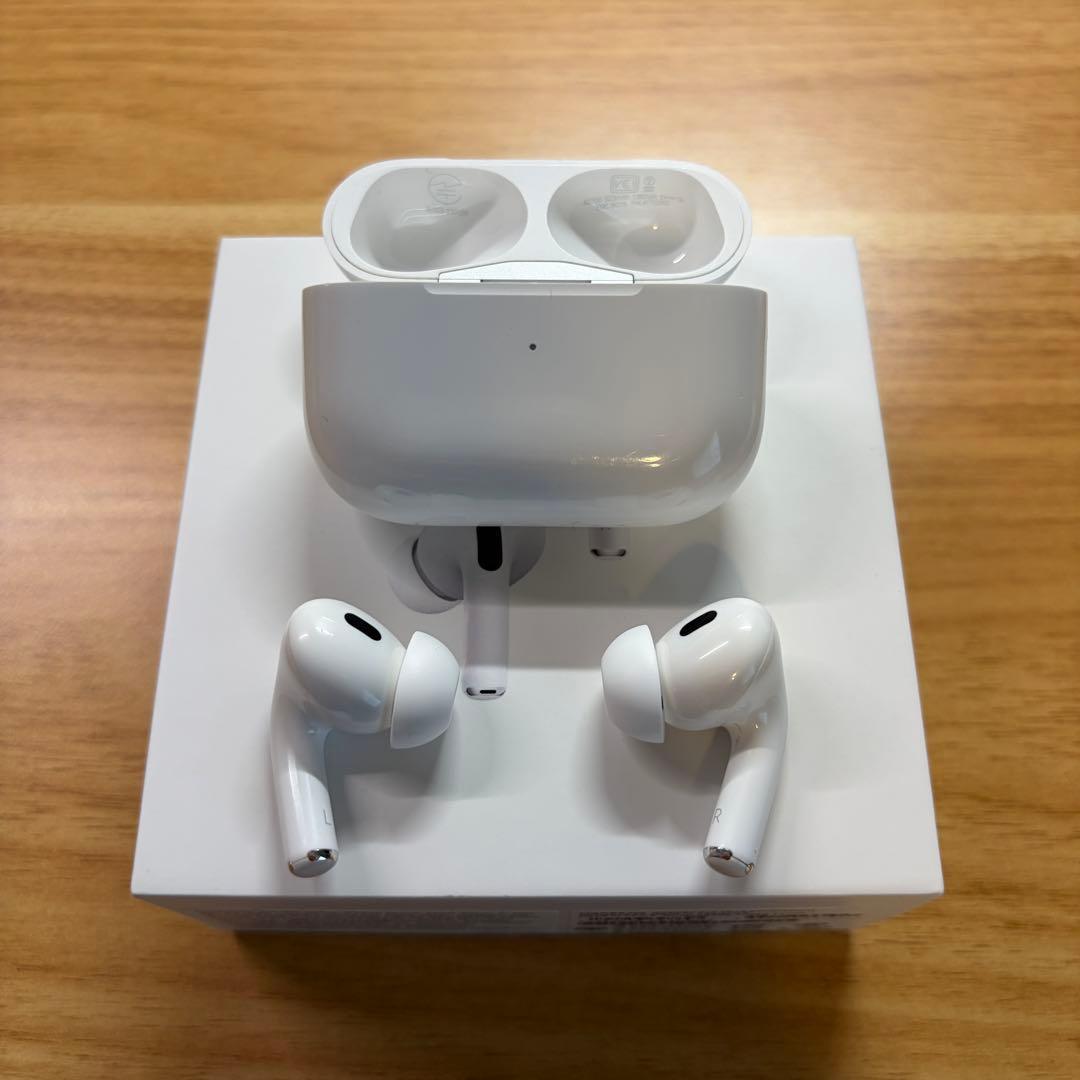 Airpods pro 第2世代　Lightning