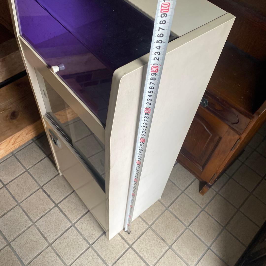 昭和レトロポップ　棚　キャビネット　ホワイト　白　パープル　オレンジ　チェック