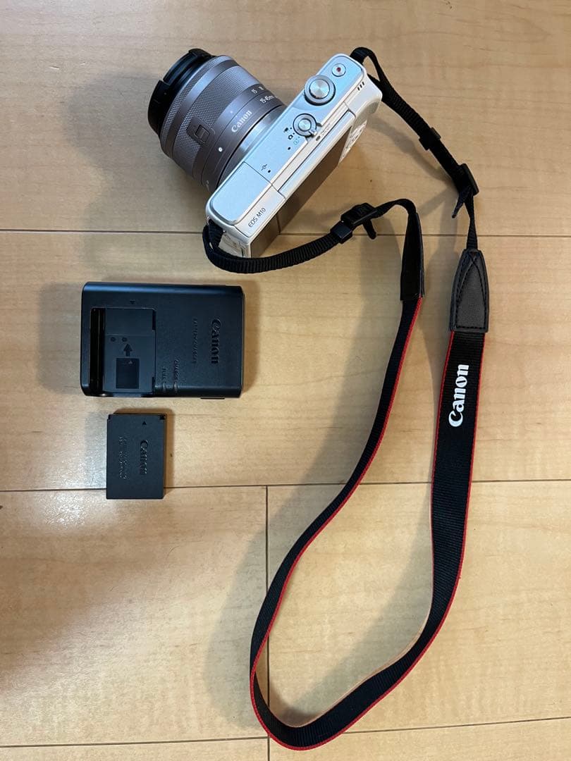 値下げ済　Canon EOS ミラーレスカメラ ホワイト