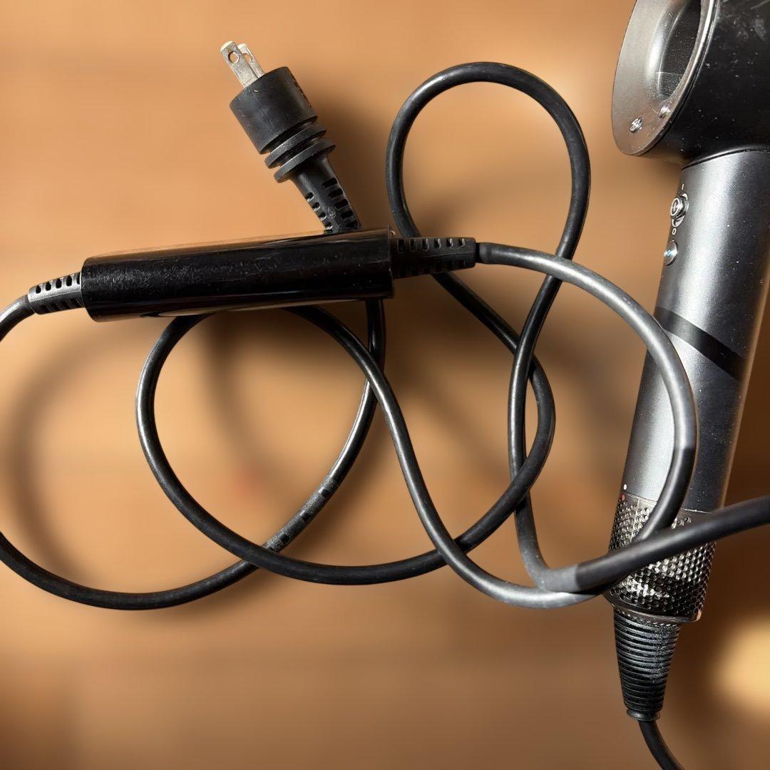 おすすめ【正常動作品】dyson ダイソン ヘアドライヤー メンテ品 HD08