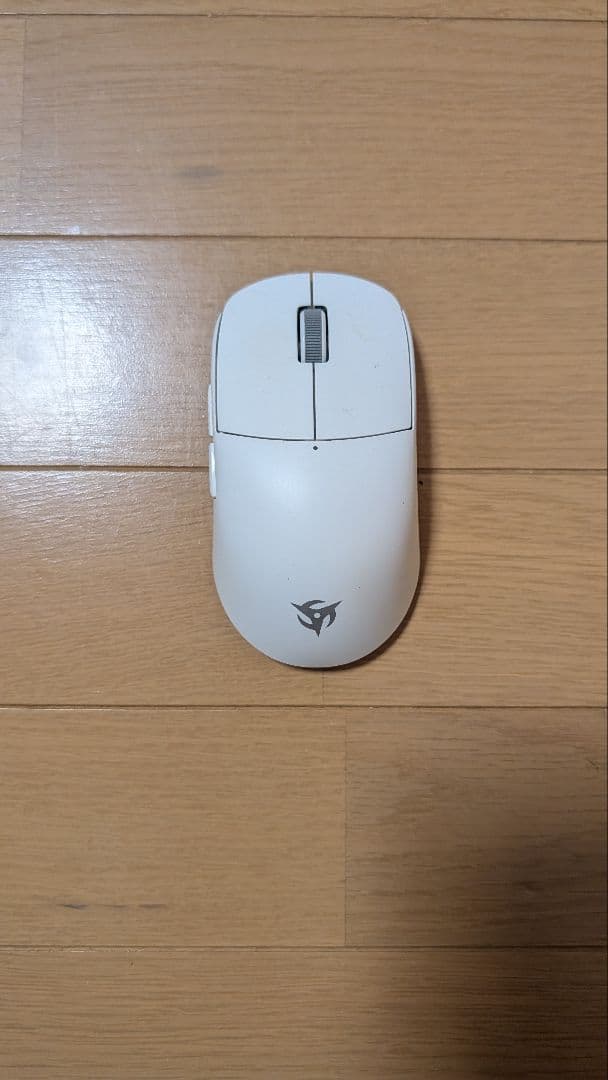 Sora 4K ホワイトマウス 本体