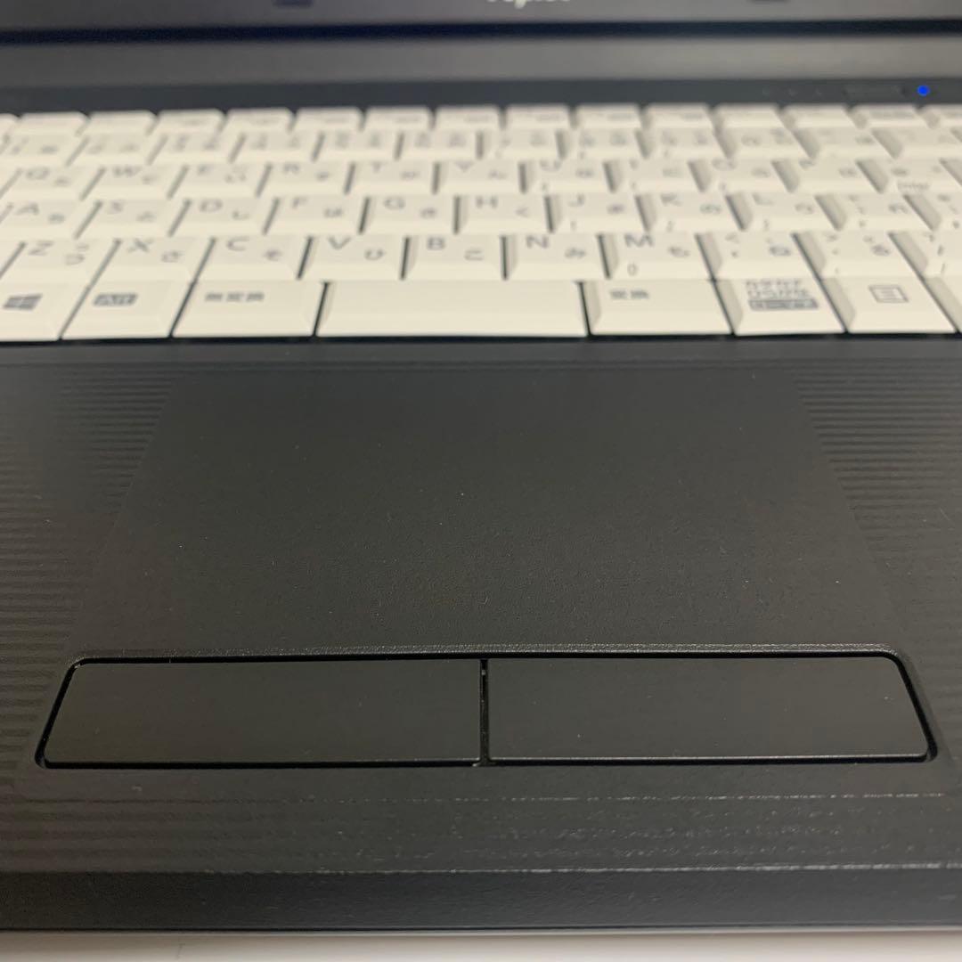 富士通 LIFEBOOKA576/R i5-6300U SSD128 Win11