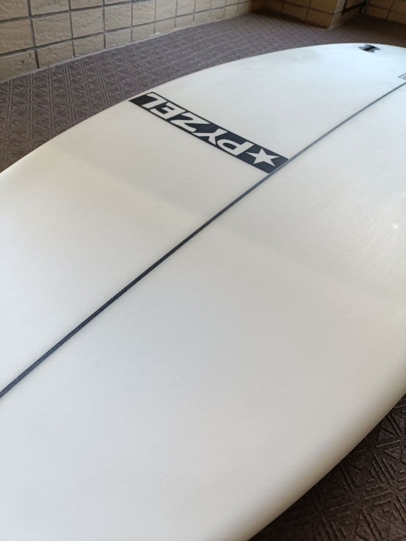PYZEL パイゼル WHITETIGER ホワイトタイガー 5'6　引取り限定